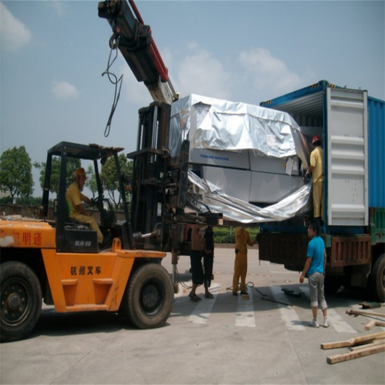 洪湖附近的随车吊出租服务：选择指南与注意事项