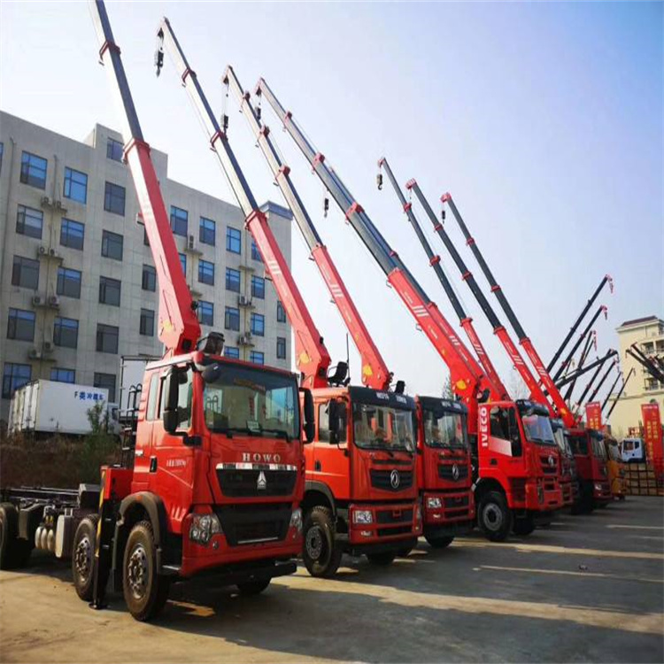 洪湖租专业吊车电话