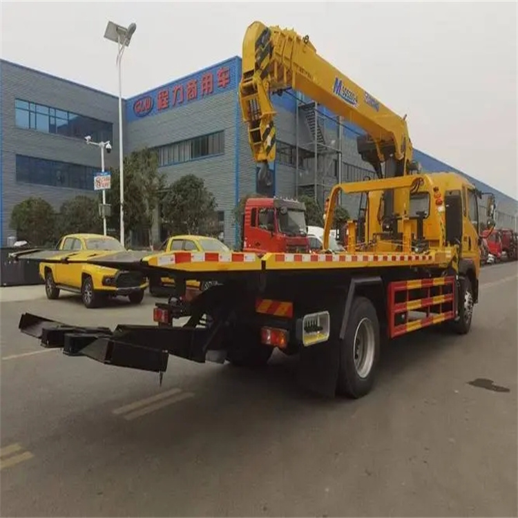 洪湖附近小随车吊出租电话，轻松解决搬运烦恼