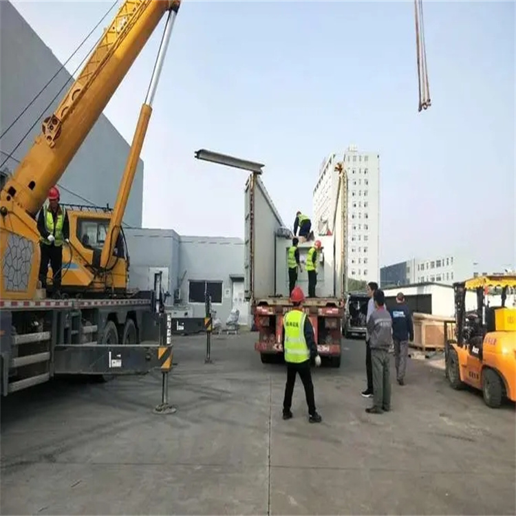 洪湖如何找到附近的吊车救援服务