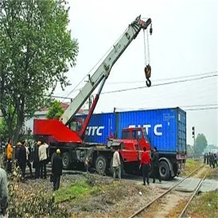 洪湖如何快速找到附近的吊车救援公司